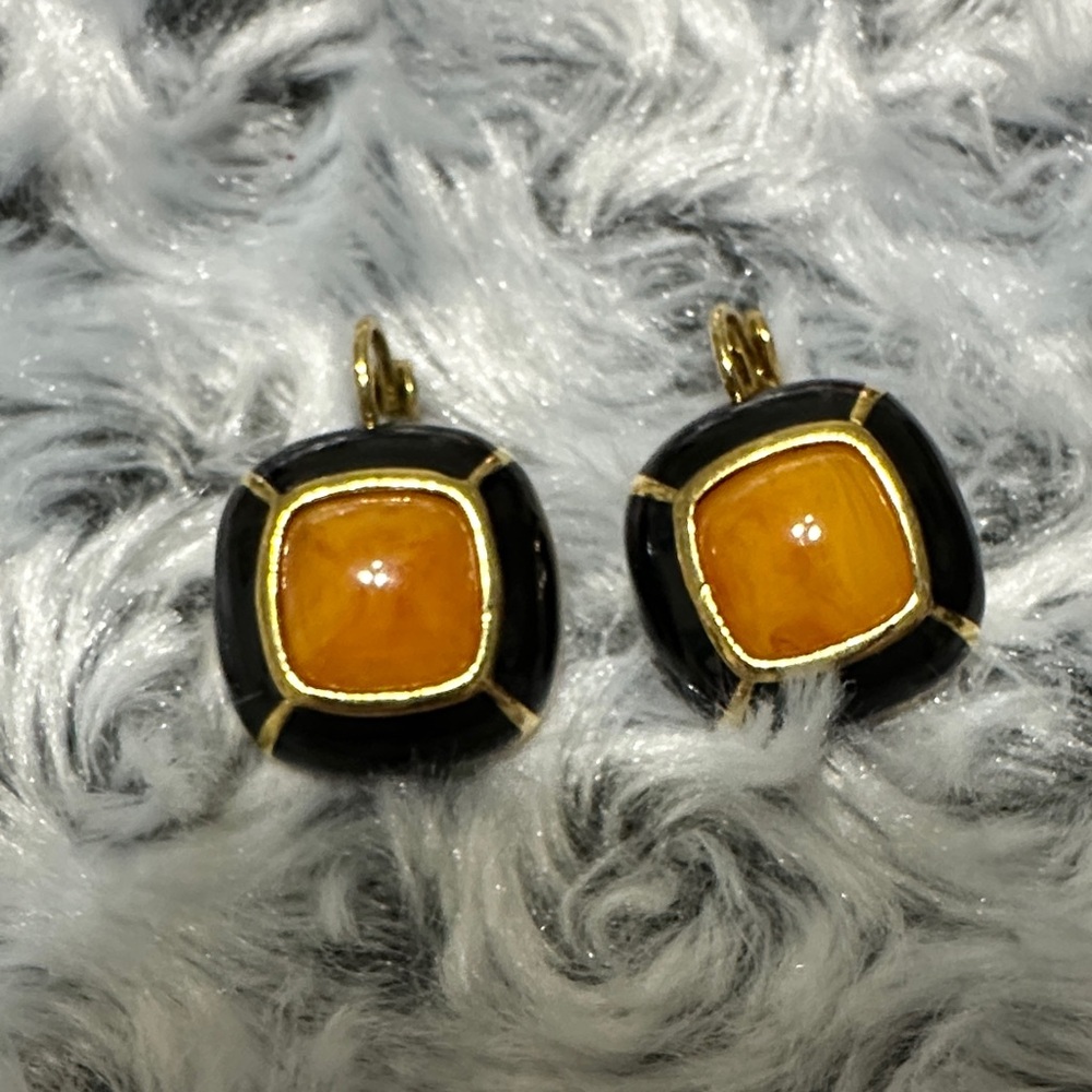 Joan Rivers Vtge. Elegant Black and Gold Earrings #176